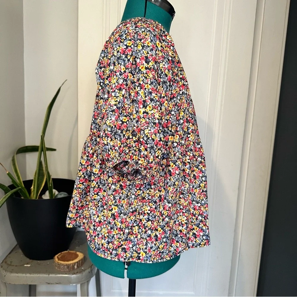 Old Navy Floral Puff-Sleeve trapeze Blouse Multi foral